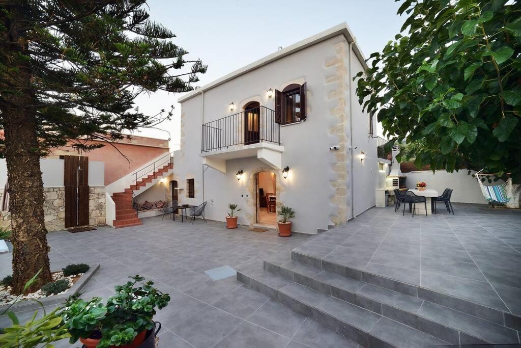 Villa Christini A Luxury Villa With Amazing Views Tzitzifés エクステリア 写真