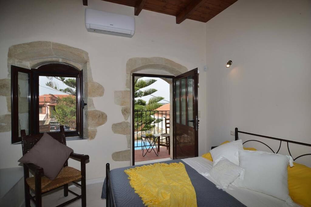 Villa Christini A Luxury Villa With Amazing Views Tzitzifés エクステリア 写真